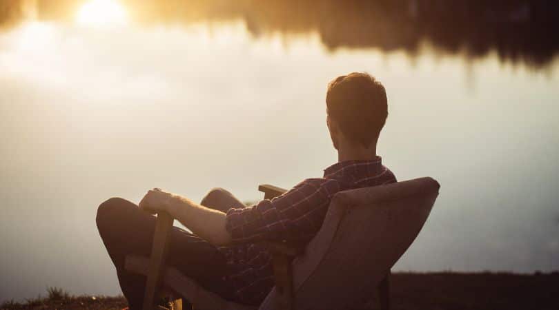 After a stressful day, there’s nothing better than packing a bowl of Delta 8 hemp flower and stepping onto the porch. 