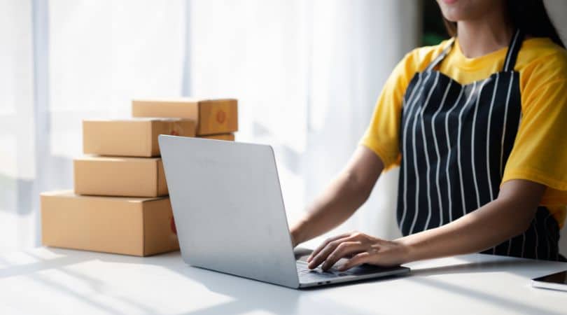 I used to buy from a local shop, but after one bad experience with mislabeled oil, I switched to ordering online. 