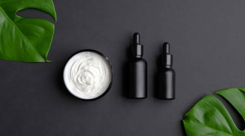 CBD lotion for pain works on the surface and in nearby tissues, so it’s your go-to for spot-specific relief. You don’t need to measure out doses or worry about how your body metabolizes it.